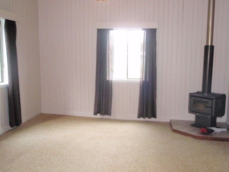 3 Weewondilla Road, WARWICK QLD 4370, Warwick - Thumbnail 6