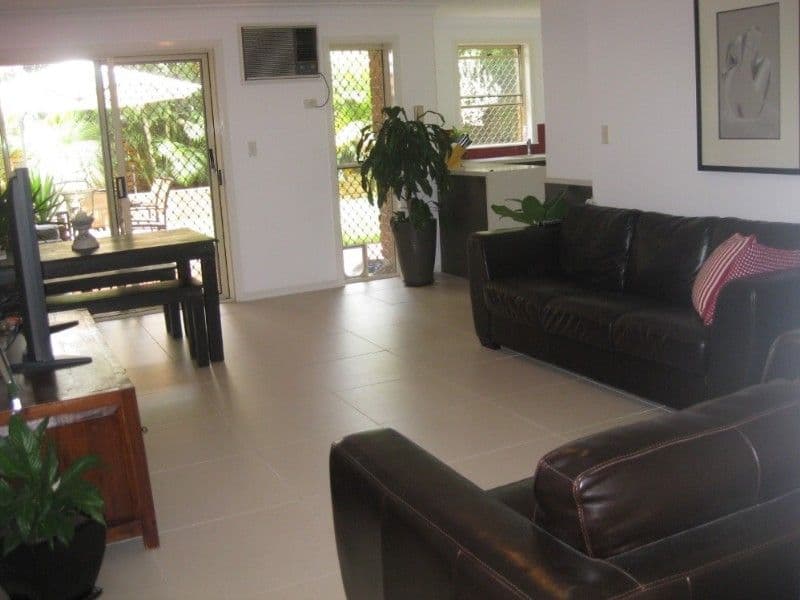 20 Elliott Street, CLAYFIELD QLD 4011, Clayfield - Thumbnail 2