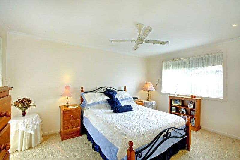 17 Carroll Crescent, MILL PARK VIC 3082, Mill Park - Thumbnail 7