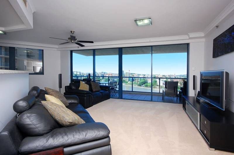 55 Darragh Street, KANGAROO POINT QLD 4169, Kangaroo Point - Thumbnail 2