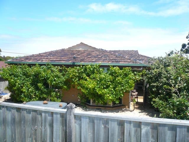 WARRNAMBOOL VIC 3280, Warrnambool - Image 1