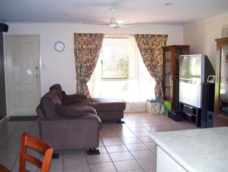 10 Adams Court, SOUTH MACKAY QLD 4740, South Mackay - Thumbnail 3