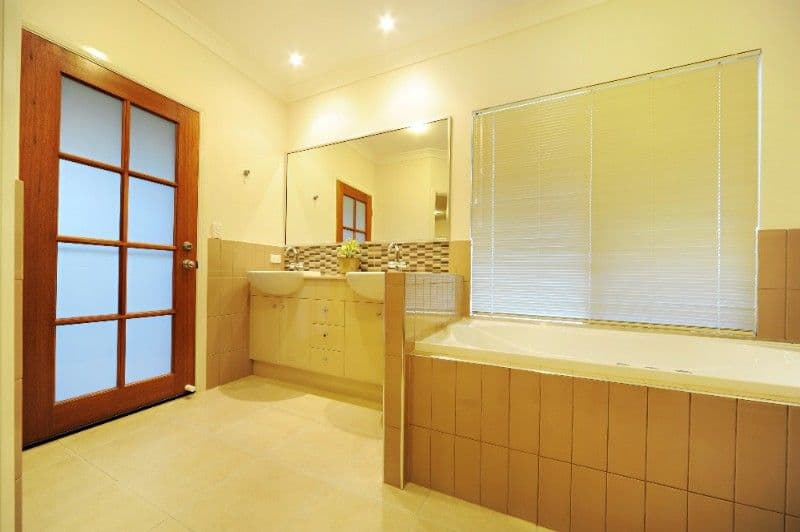 82 Galbraith Park Drive, CANNONVALE QLD 4802, Cannonvale - Thumbnail 7