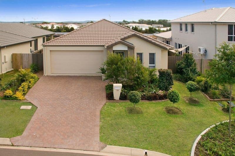 16 Pebbly Creek Crescent, LITTLE MOUNTAIN QLD 4551, Little Mountain - Image 1