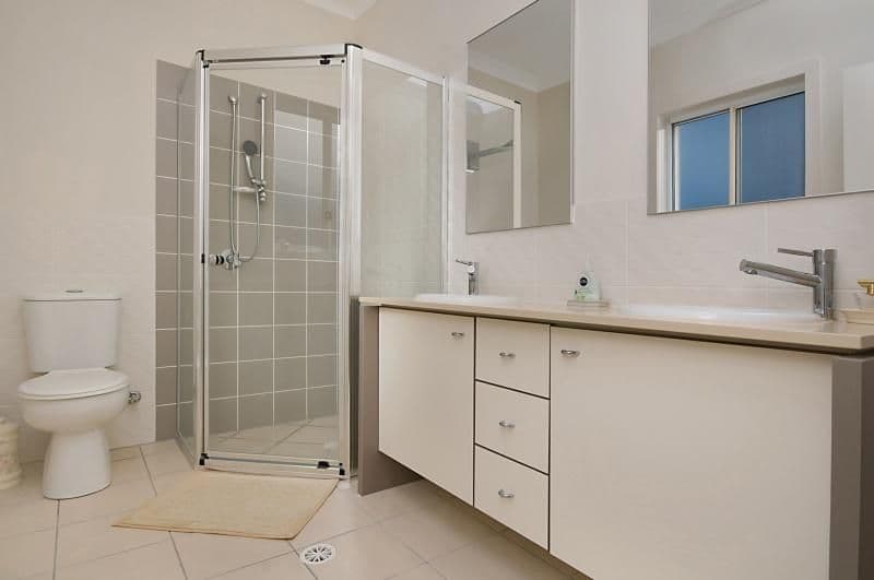 16 Pebbly Creek Crescent, LITTLE MOUNTAIN QLD 4551, Little Mountain - Thumbnail 8