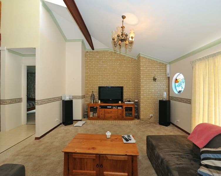9  Buckle Court, WAIKIKI WA 6169, Waikiki - Thumbnail 7