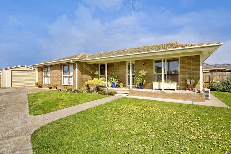 40 St. James Street, ST ALBANS PARK VIC 3219, St Albans Park - Image 1