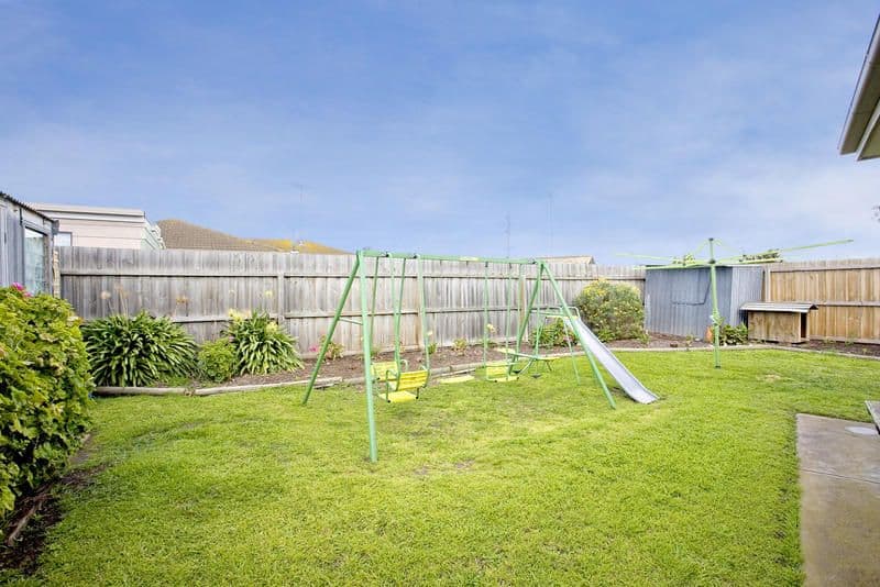 40 St. James Street, ST ALBANS PARK VIC 3219, St Albans Park - Thumbnail 8