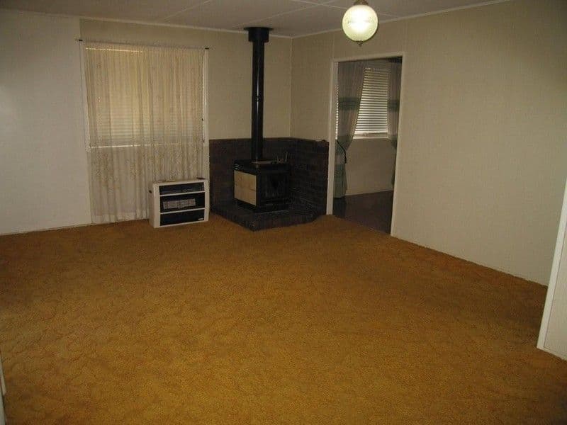 263 Mackenzie Street, CENTENARY HEIGHTS QLD 4350, Centenary Heights - Thumbnail 3