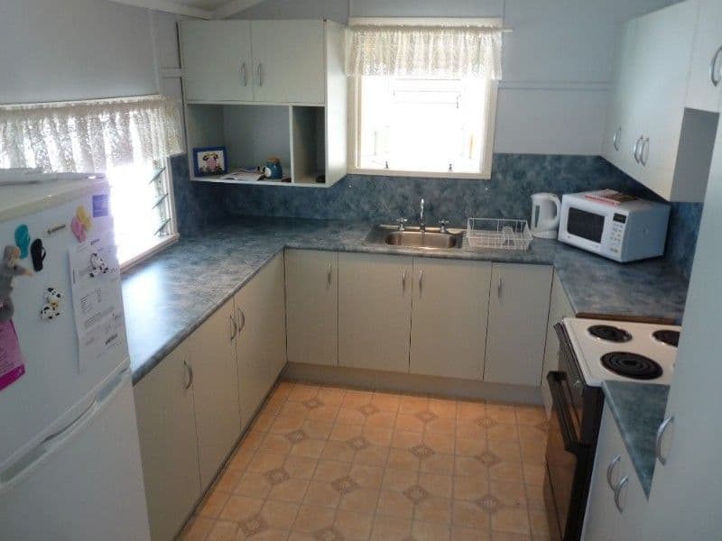 75 Upper Dawson Road, ALLENSTOWN QLD 4700, Allenstown - Thumbnail 2