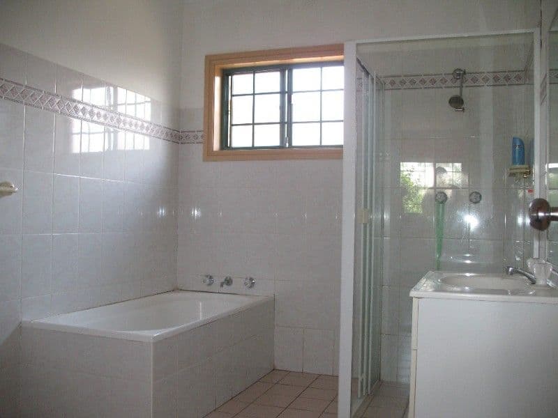 2 Knox Lane North, Fernvale, QLD, 4306, Fernvale - Thumbnail 3