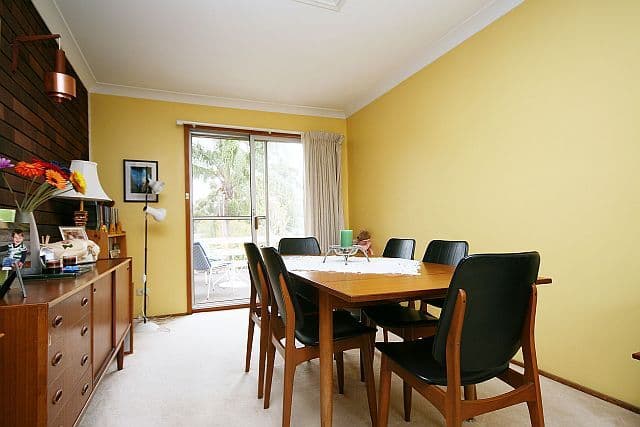 2 Bligh Close, GEORGES HALL NSW 2198, Georges Hall - Thumbnail 4