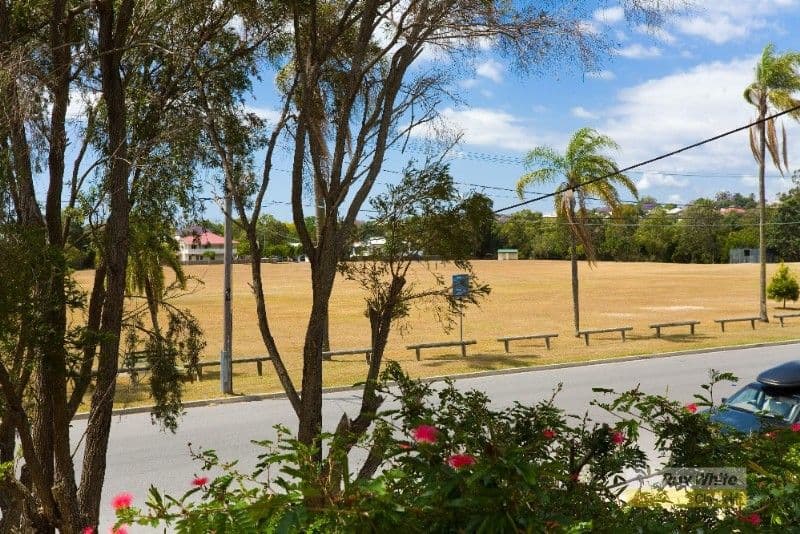 50 Roseleigh Street, WOOLOOWIN QLD 4030, Wooloowin - Thumbnail 2