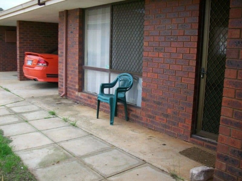 b/7 Marri Court, GERALDTON WA 6530, Geraldton - Thumbnail 2