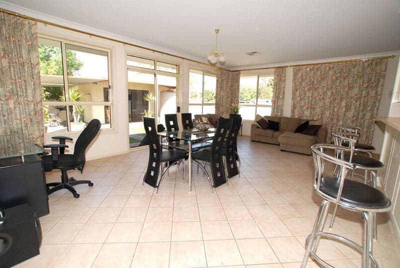 9 Storey Avenue, ALDINGA BEACH SA 5173, Aldinga Beach - Thumbnail 6