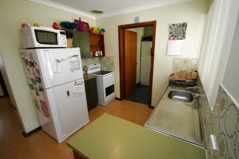 10 Saratoga Court, Tin Can Bay, QLD, 4580, Tin Can Bay - Thumbnail 2