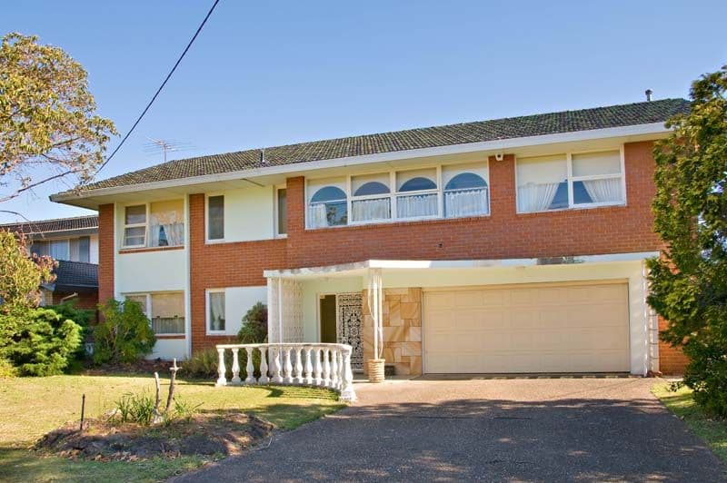 18 Lachlan Avenue, SYLVANIA WATERS NSW 2224, Sylvania Waters - Thumbnail 2