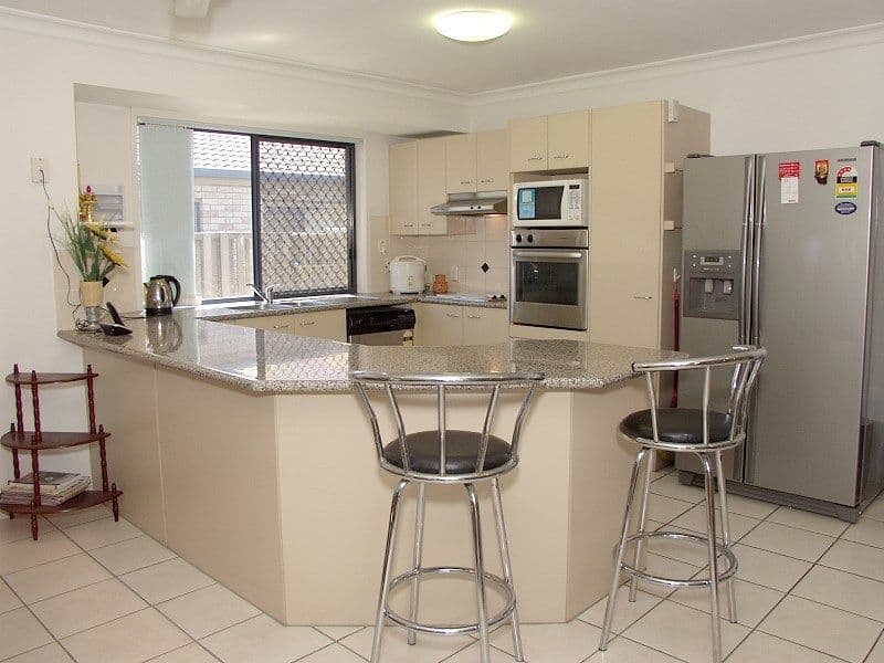 17 Tathra Street, PARKINSON QLD 4115, Parkinson - Thumbnail 2