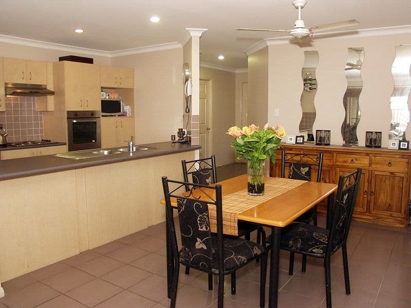 4 Brushbox Crescent, SUNNYBANK HILLS QLD 4109, Sunnybank Hills - Thumbnail 4