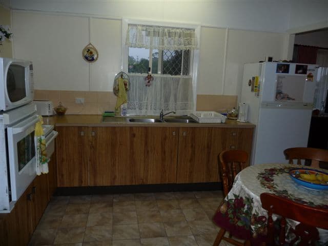 49 Gulligal Street, KINGSTHORPE QLD 4400, Kingsthorpe - Thumbnail 3