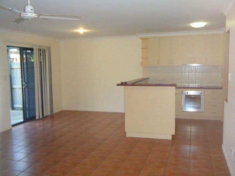 30 Banksia Court, CANNONVALE QLD 4802, Cannonvale - Image 1