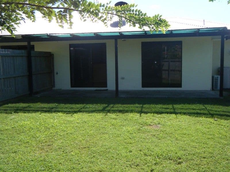 30 Banksia Court, CANNONVALE QLD 4802, Cannonvale - Thumbnail 5