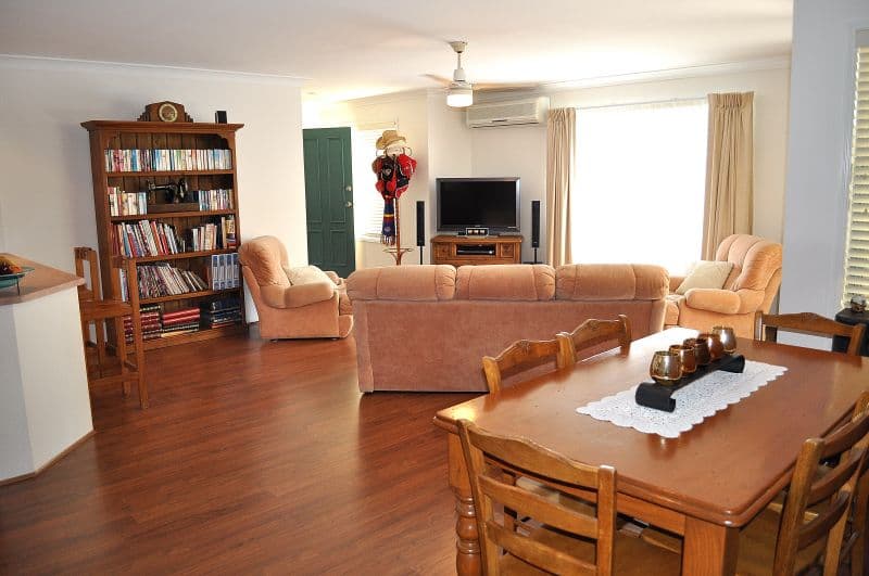 39 Mcmillan Street, LABRADOR QLD 4215, Labrador - Thumbnail 7