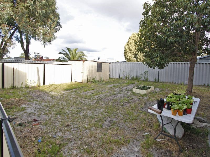 9 Banksia Circle, THORNLIE WA 6108, Thornlie - Thumbnail 8