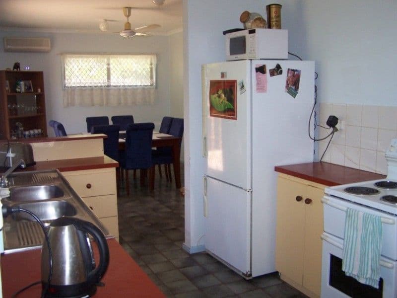 7 Finniss Place, KATHERINE NT 0850, Katherine - Thumbnail 3
