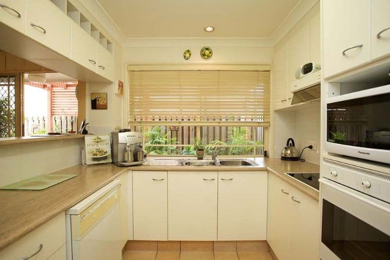 145 Lynwood Drive, Guanaba, QLD, 4210, Guanaba - Thumbnail 2