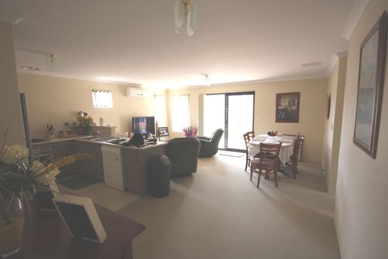 Unit 9, 57-71 Little John Road, ARMADALE WA 6112, Armadale - Thumbnail 2