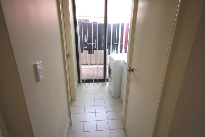 Unit 9, 57-71 Little John Road, ARMADALE WA 6112, Armadale - Thumbnail 8