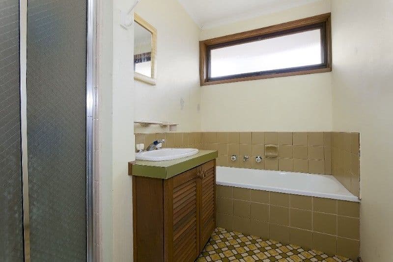 8 Taunton Crescent, SCORESBY VIC 3179, Scoresby - Thumbnail 7