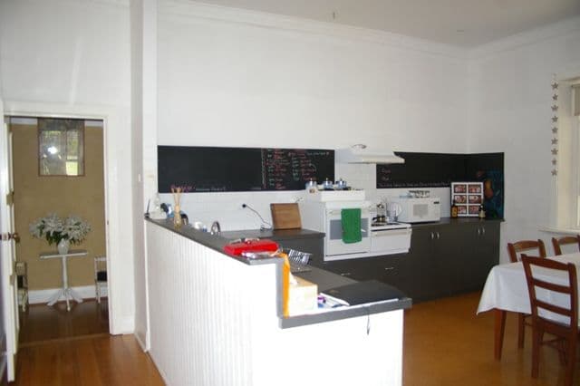 24 Martin Street, PENSHURST VIC 3289, Penshurst - Thumbnail 6