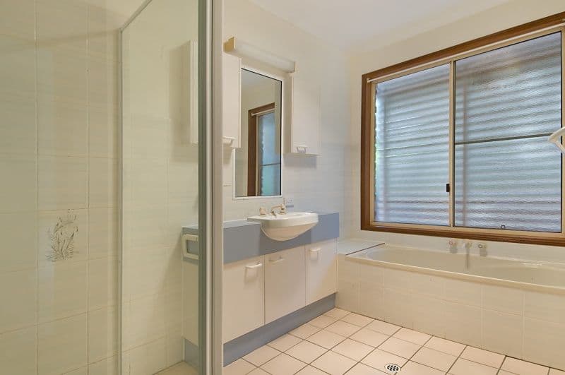 1/16 Fernhurst Drive, Glen Waverley, VIC, 3150, Glen Waverley - Thumbnail 5