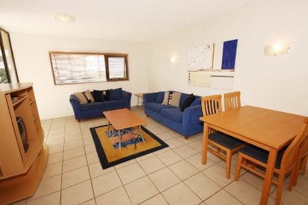  110 Sixth Avenue, MAROOCHYDORE QLD 4558, Maroochydore - Thumbnail 2