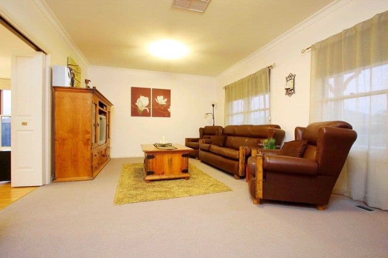 1 Sweeney Drive, Doreen VIC 3754, Doreen - Thumbnail 4