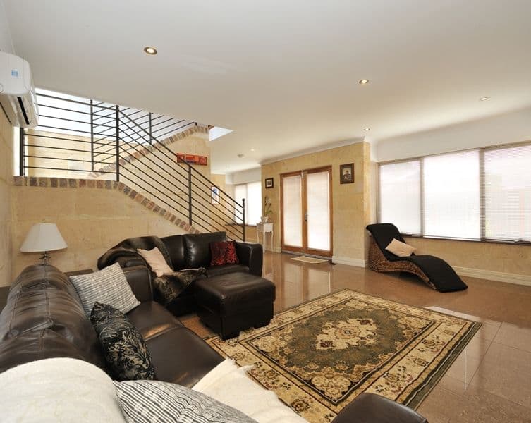 130A Parkin Street, ROCKINGHAM WA 6168, Rockingham - Thumbnail 7