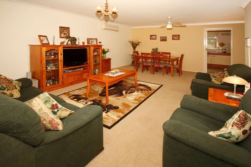 42  Anzac Avenue, ENGADINE NSW 2233, Engadine - Thumbnail 2
