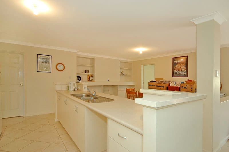 51  Albatross Loop, BEECHBORO WA 6063, Beechboro - Thumbnail 3
