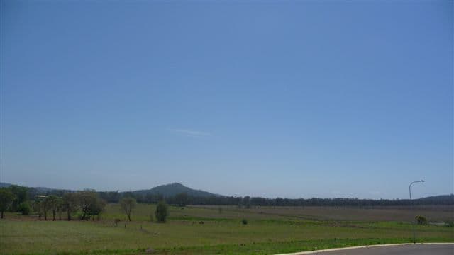 1 Carla Crescent, WESTBROOK QLD 4350, Westbrook - Thumbnail 3