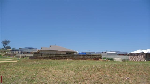1 Carla Crescent, WESTBROOK QLD 4350, Westbrook - Thumbnail 5