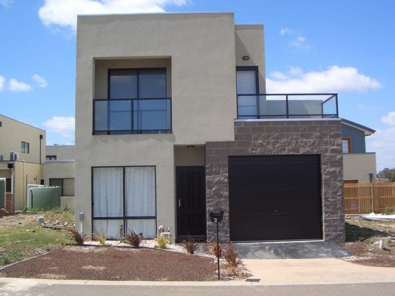 2 Diamond Boulevard, GREENSBOROUGH VIC 3088, Greensborough - Image 1