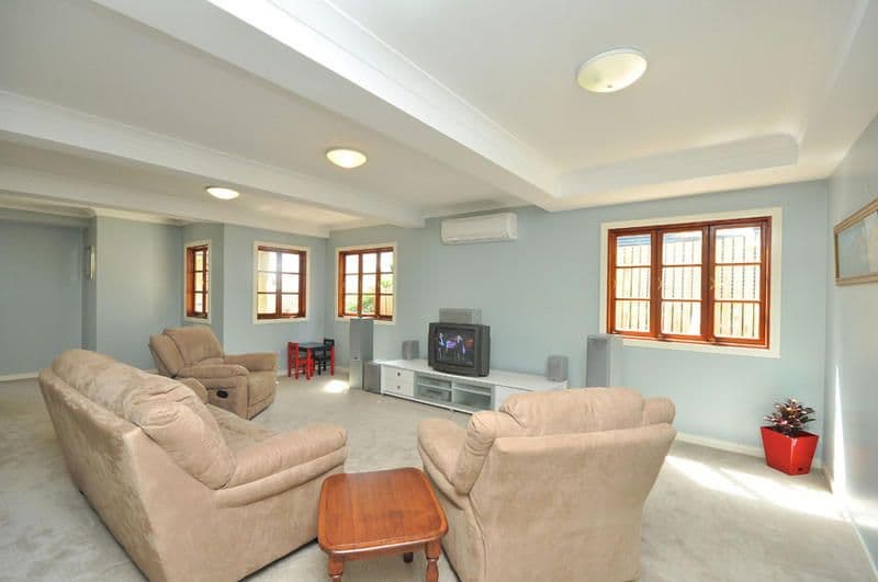 14 Hopkins Street, WAVELL HEIGHTS QLD 4012, Wavell Heights - Thumbnail 4