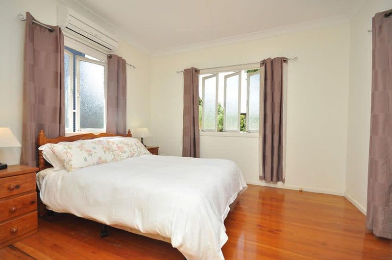 14 Hopkins Street, WAVELL HEIGHTS QLD 4012, Wavell Heights - Thumbnail 6