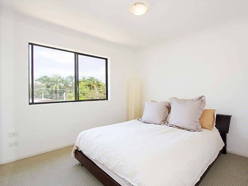 4 Acacia Avenue, SURFERS PARADISE QLD 4217, Surfers Paradise - Thumbnail 8
