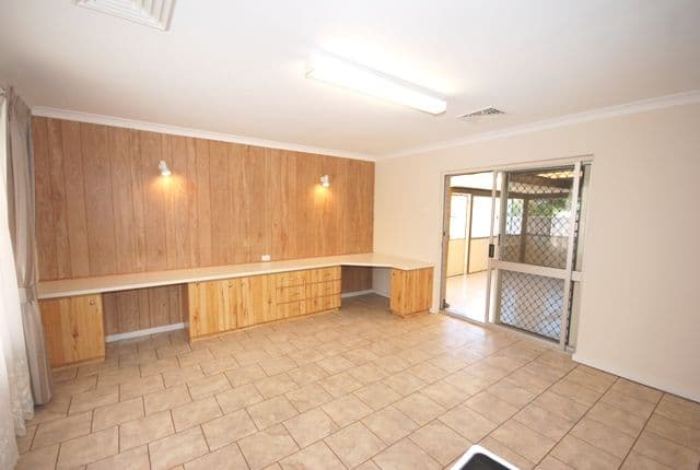 33 Cockman Way, ORELIA WA 6167, Orelia - Thumbnail 4