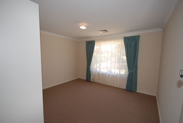 33 Cockman Way, ORELIA WA 6167, Orelia - Thumbnail 8