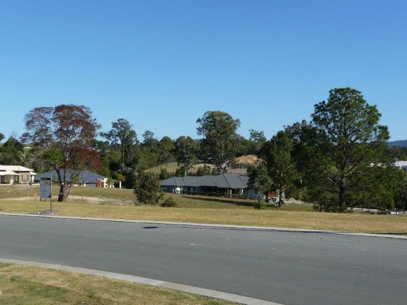 11 Greenacre Way, MAUDSLAND QLD 4210, Maudsland - Thumbnail 5