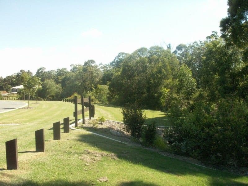 11 Greenacre Way, MAUDSLAND QLD 4210, Maudsland - Thumbnail 6